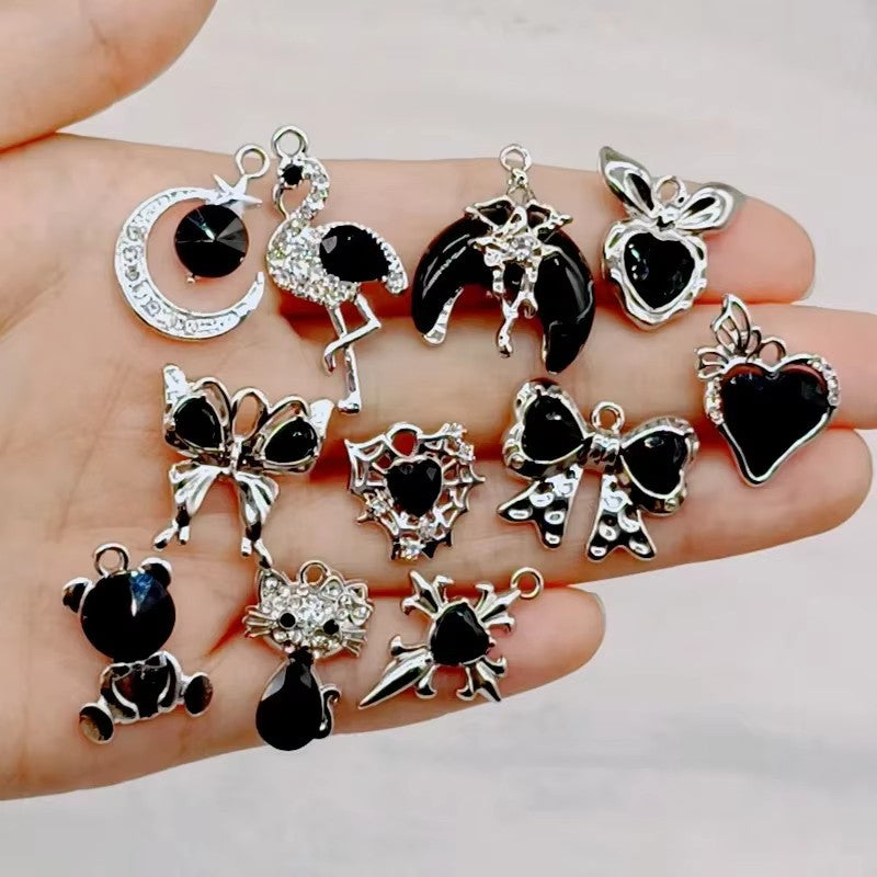 !!! NEW  Lucky Alloy Pendant-Ken shop