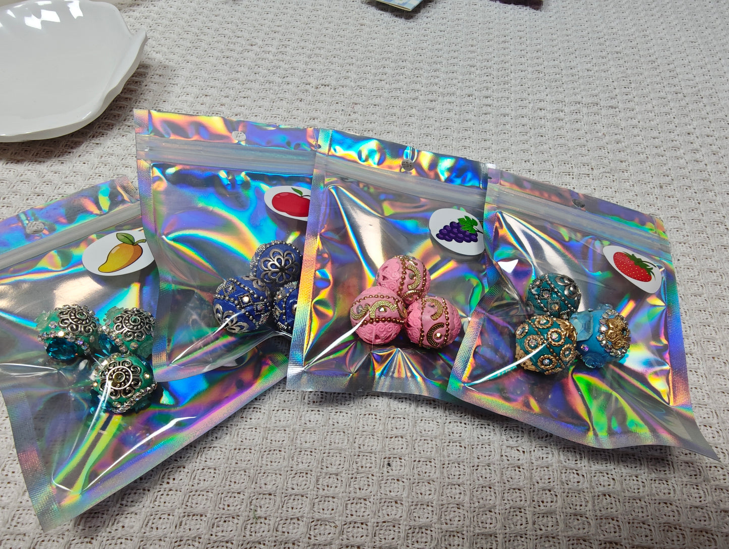 Beautiful Nepal beads with wish fruits -Ken shop